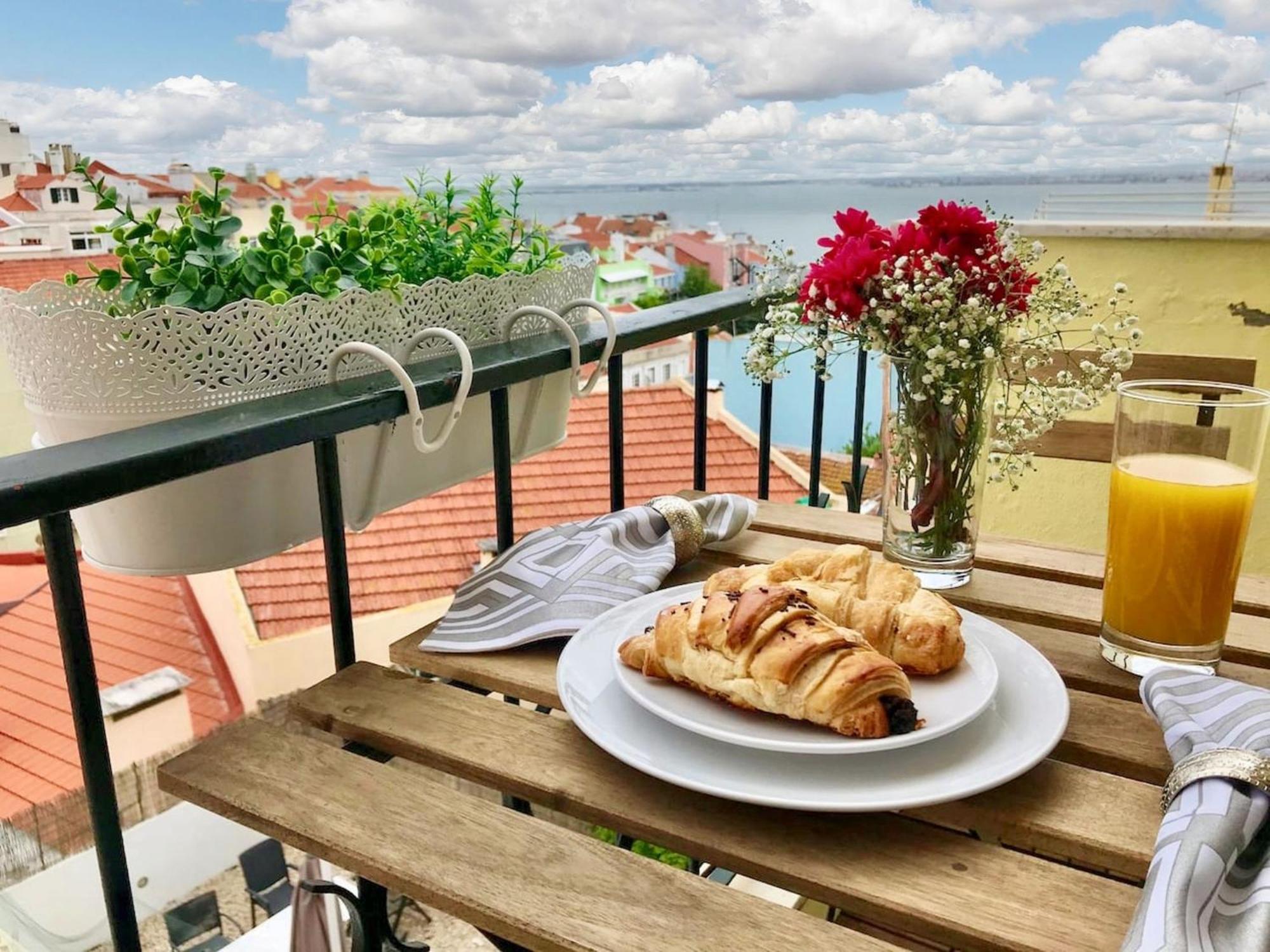 Comfortable Apartment With Balcony And Sea View In Lisbon 50 M² Extérieur photo